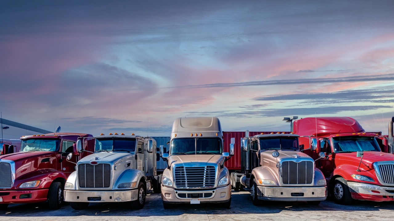 FMCSA removes ELDs from registered list — what carriers need to know about revoked devices and hours-of-service compliance in 2026.